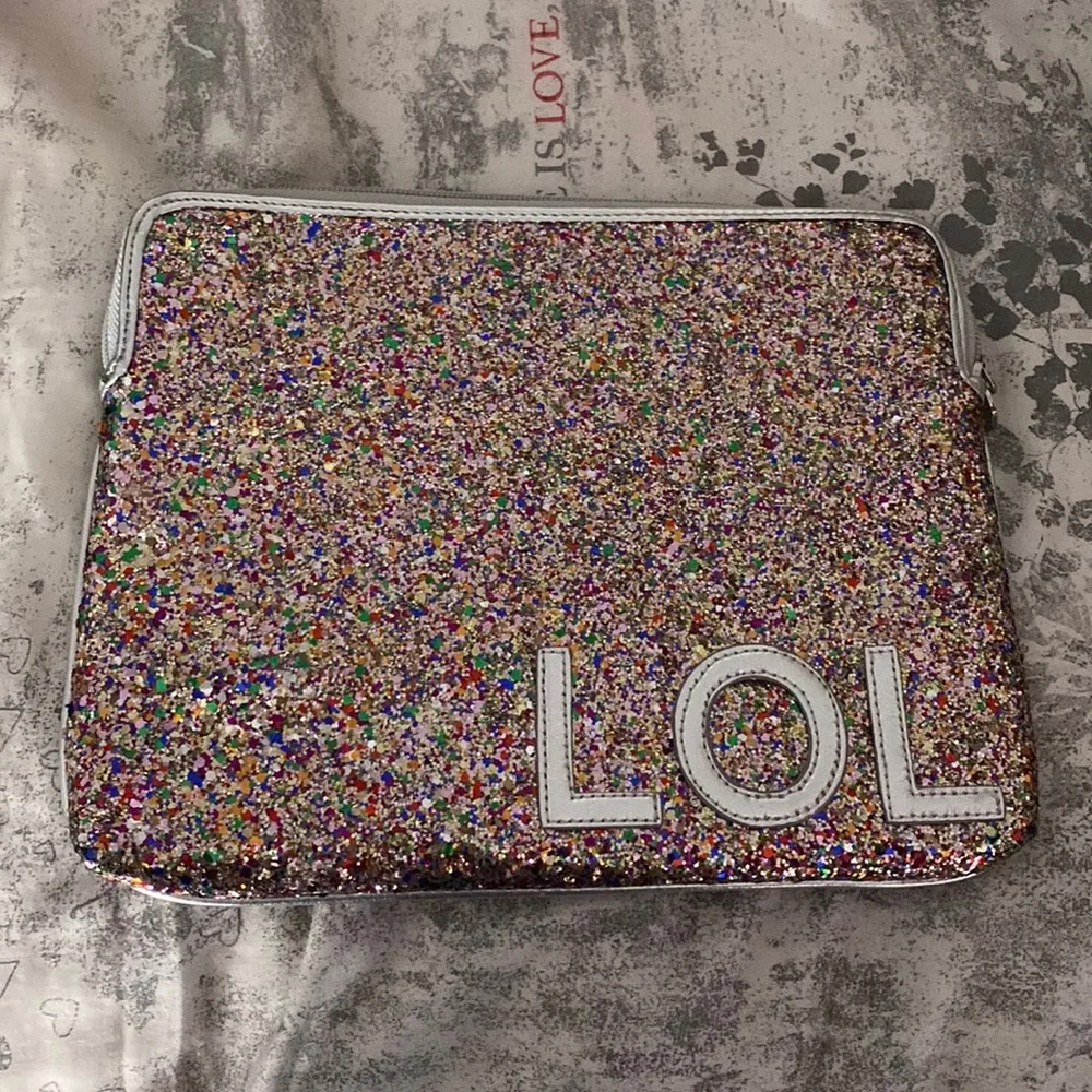Tablet case